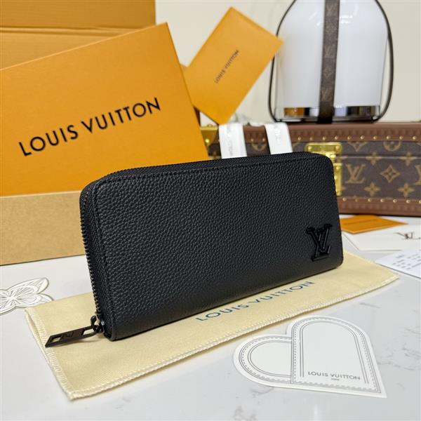 2026122105448179 310